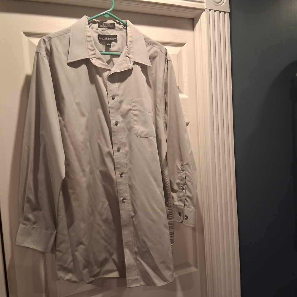 Croft & Barrow Gray Dress Shirt with Pointed Collar